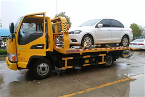 江门附近拖车救援24小时服务热线